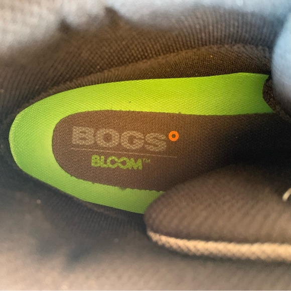 Bogs Men’s Shale Mid Safety Toe Shoes - Picture 9 of 10